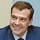 Медведев предложил жилье в социальный найм многодетным